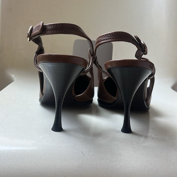 Brown Yves Saint Laurent Heel - Picture 4 of 8